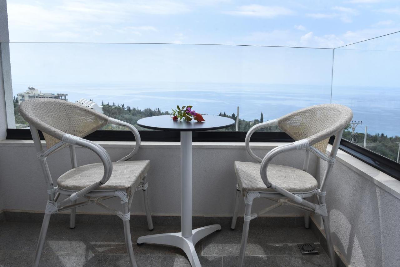 Gogo'S Boutique Hotel Dhërmi Exteriér fotografie