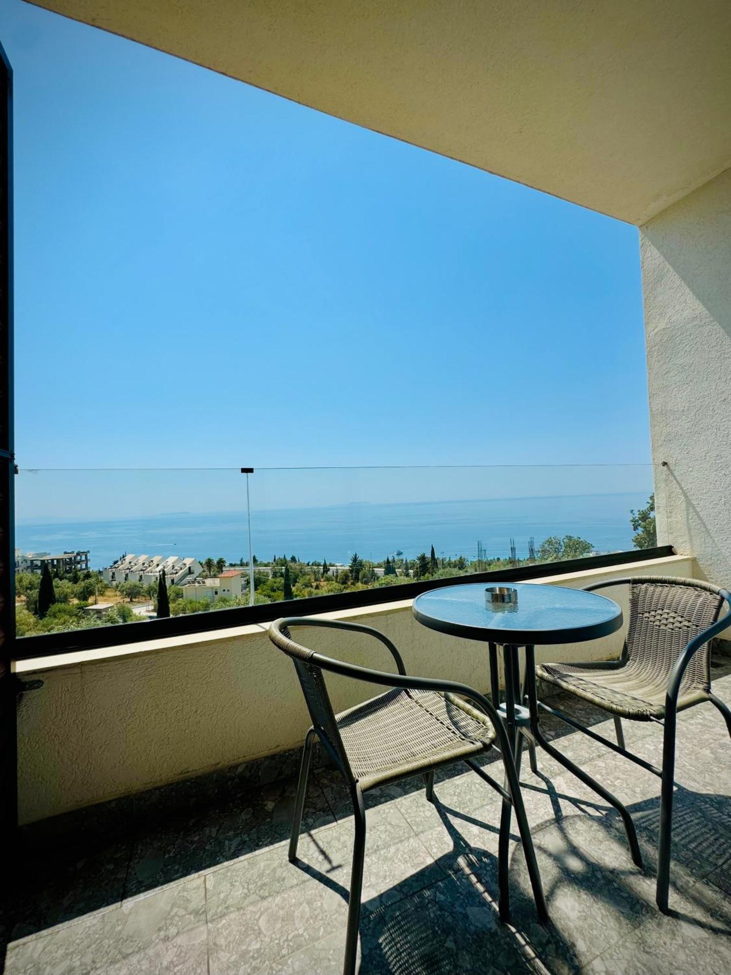 Gogo'S Boutique Hotel Dhërmi Exteriér fotografie