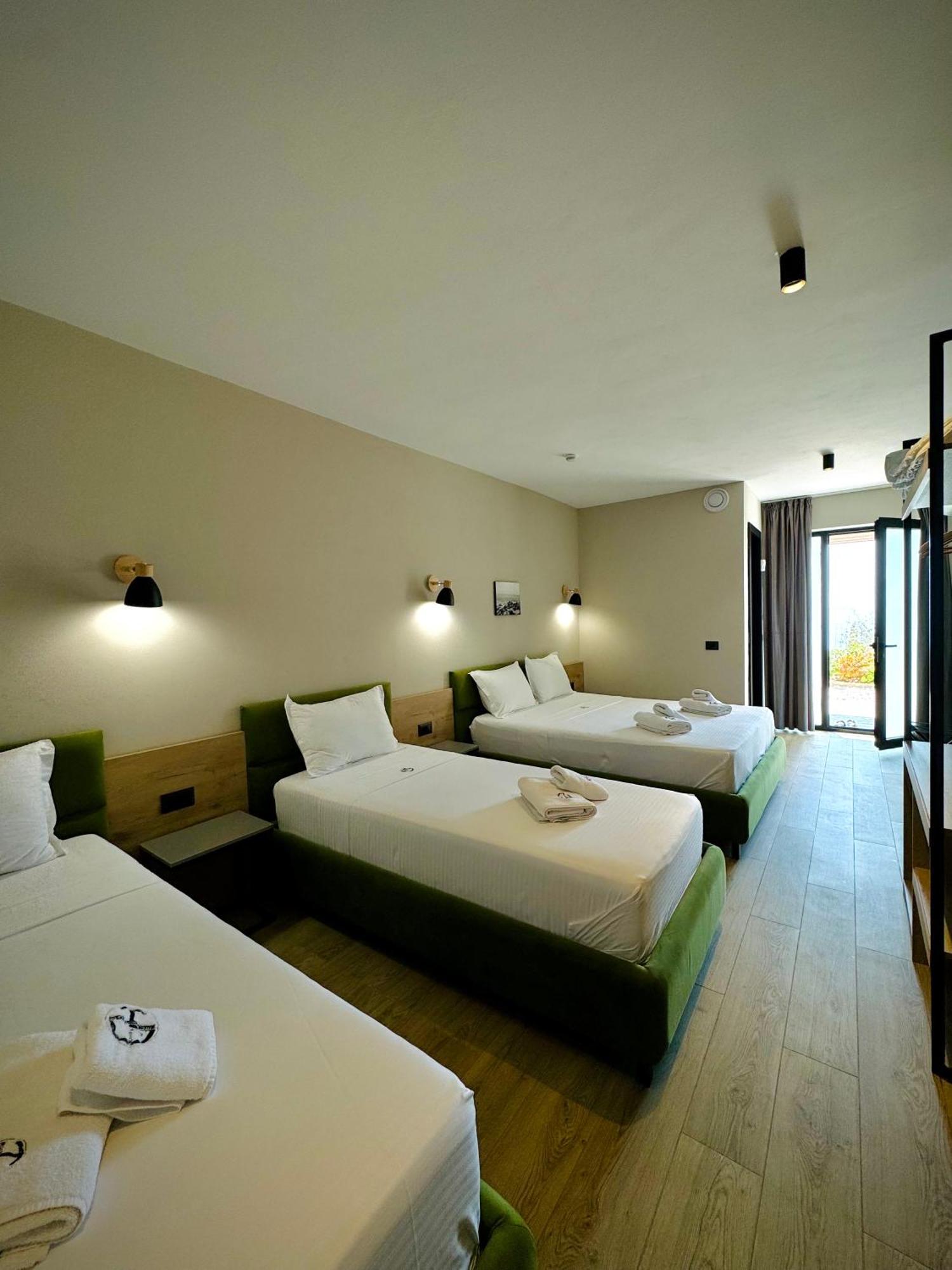 Gogo'S Boutique Hotel Dhërmi Exteriér fotografie