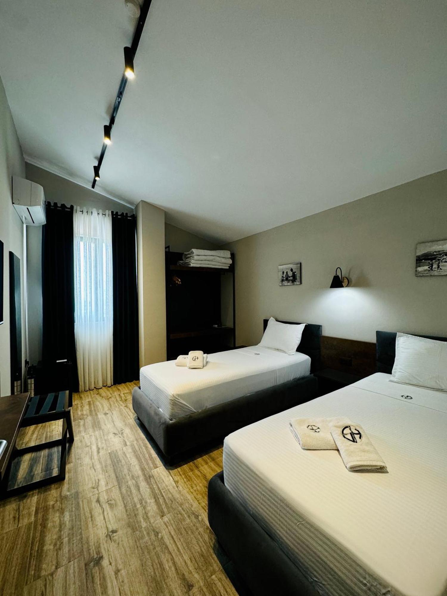 Gogo'S Boutique Hotel Dhërmi Exteriér fotografie