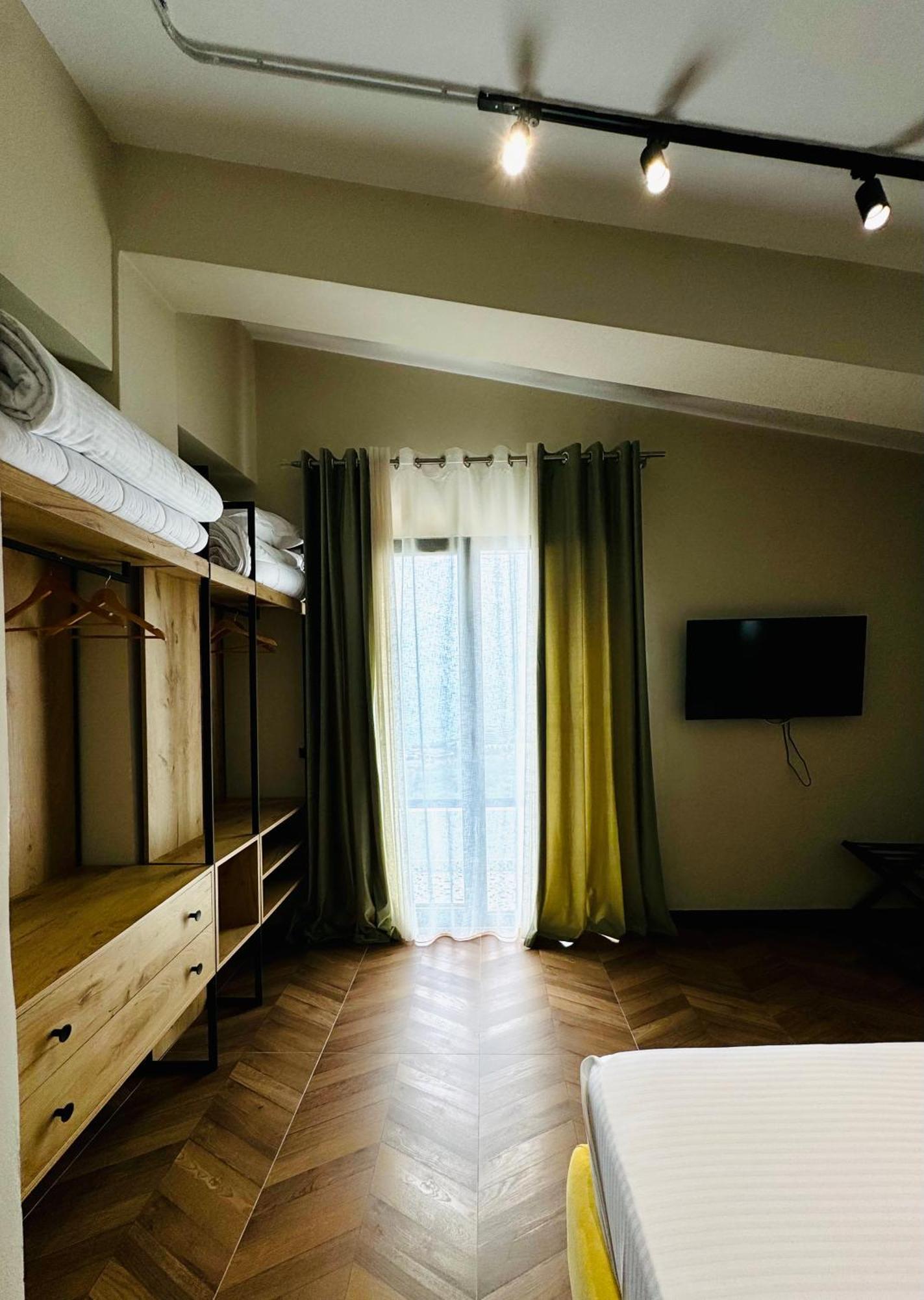 Gogo'S Boutique Hotel Dhërmi Exteriér fotografie